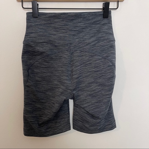 OUTDOOR VOICES- Freeform 7” Inseam Biker Short Athletic Yoga Running Workout - Picture 6 of 7